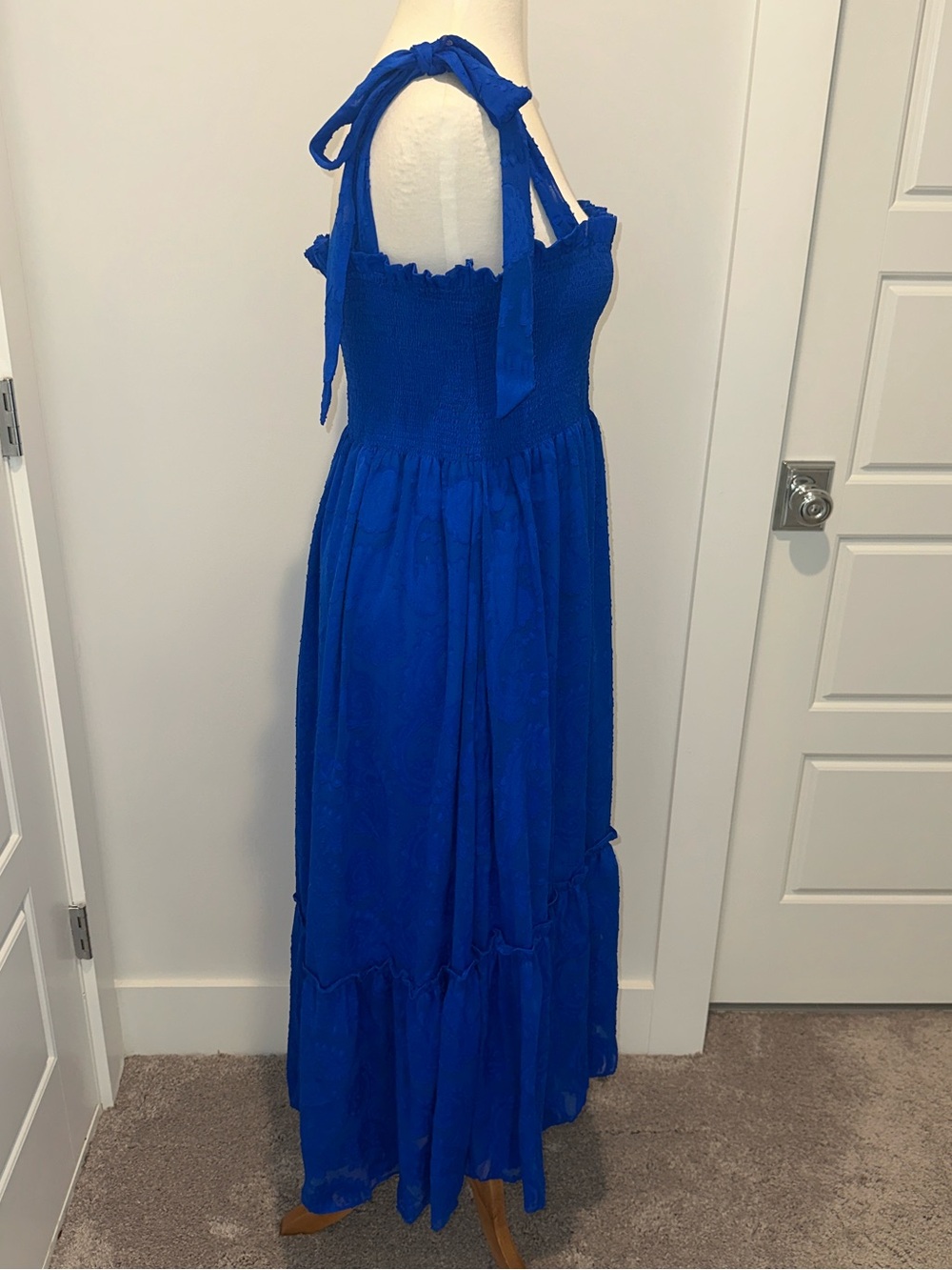 Lilly Pulitzer Rivera Smocked Midi Dress in Blue Grotto Size Large - Picture 5 of 12